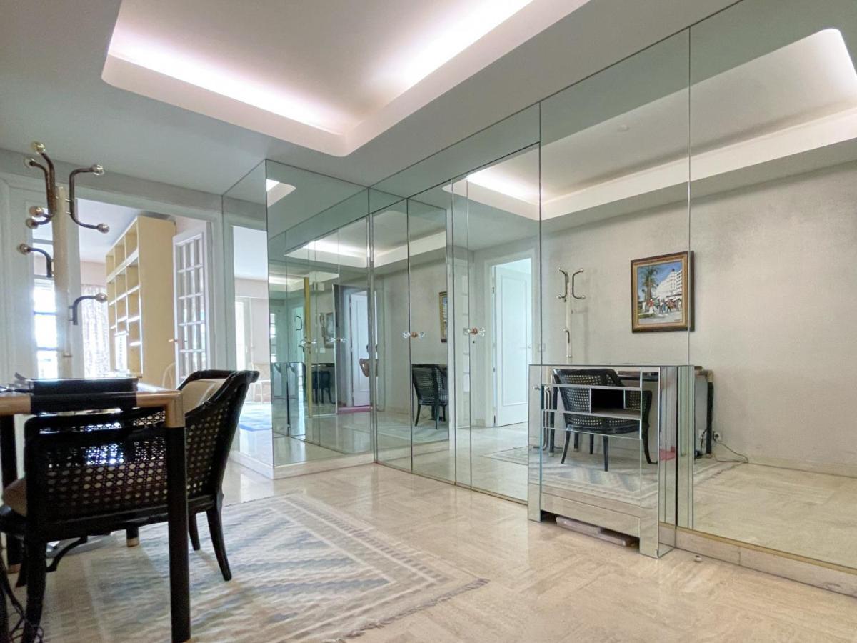 2 Bedroom Apartment With Parking 3 Mins From La Croisette Beach Cannes Eksteriør billede